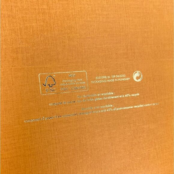 Louis Vuitton Limited Edition Holiday Classic Gift Bag RARE - Picture 15 of 16